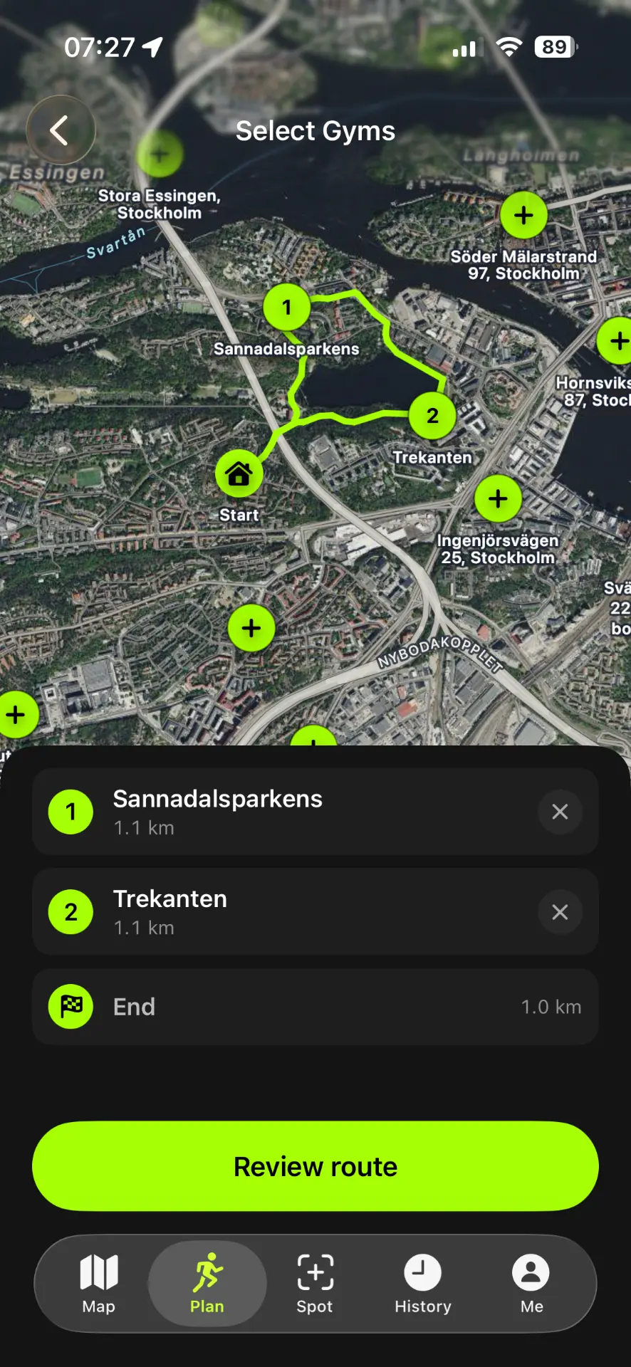 Selecting gyms to build a running route